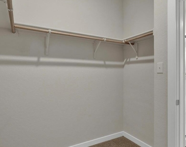 629 Jane Long Dr - Photo Thumbnail 9