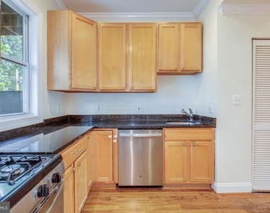 1426 Duncan Street Ne - Photo Thumbnail 5