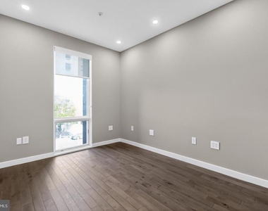 3467 14th Street Nw - Photo Thumbnail 9