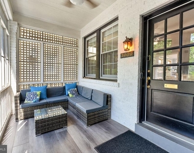 3909 W Street Nw - Photo Thumbnail 2
