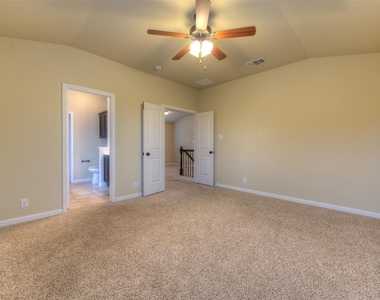 8608 White Ibis Dr - Photo Thumbnail 11