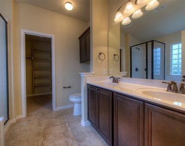 8608 White Ibis Dr - Photo Thumbnail 12