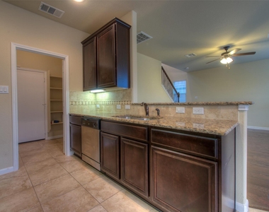 8608 White Ibis Dr - Photo Thumbnail 7