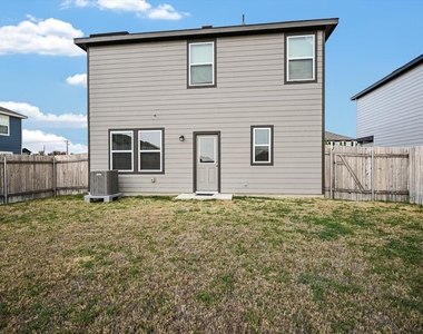 18213 Stellers Sea St - Photo Thumbnail 19