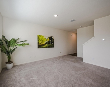 18213 Stellers Sea St - Photo Thumbnail 7