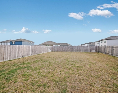 18213 Stellers Sea St - Photo Thumbnail 18