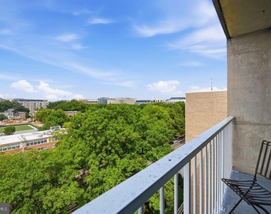800 4th Street Sw - Photo Thumbnail 3