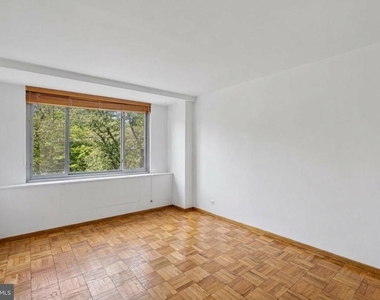 4200 Cathedral Avenue Nw - Photo Thumbnail 23