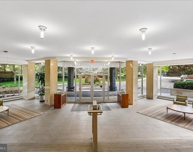 4200 Cathedral Avenue Nw - Photo Thumbnail 5