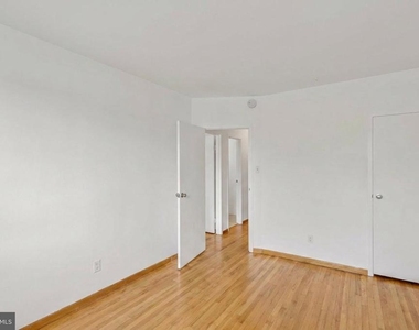 4200 Cathedral Avenue Nw - Photo Thumbnail 28