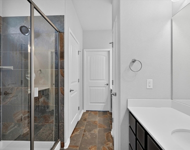 8901 Panhandle Dr - Photo Thumbnail 15