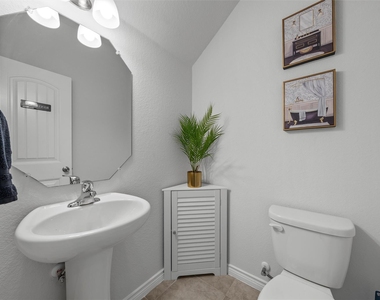 6113 Lavaca Dr - Photo Thumbnail 15