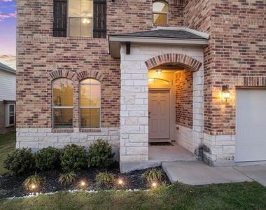 6113 Lavaca Dr - Photo Thumbnail 2