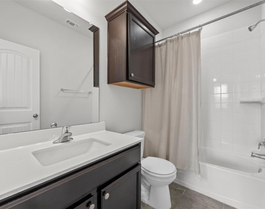 6113 Lavaca Dr - Photo Thumbnail 26