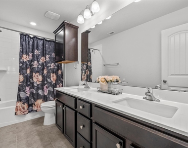 6113 Lavaca Dr - Photo Thumbnail 16