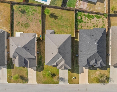 6113 Lavaca Dr - Photo Thumbnail 31