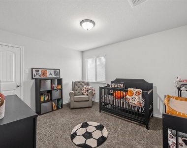 6113 Lavaca Dr - Photo Thumbnail 18
