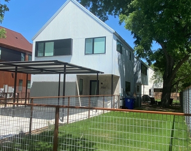 913 Tillery St - Photo Thumbnail 23