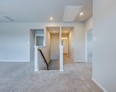 10205 Mager Ln - Photo Thumbnail 19