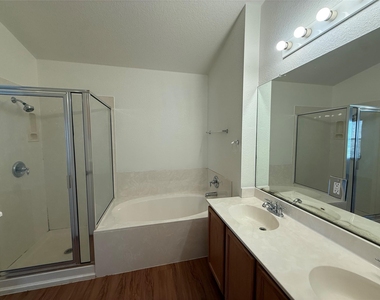 17945 Kenai Fjords Dr - Photo Thumbnail 6