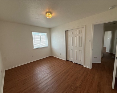 17945 Kenai Fjords Dr - Photo Thumbnail 10