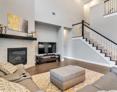 7100 Trissino Dr - Photo Thumbnail 21