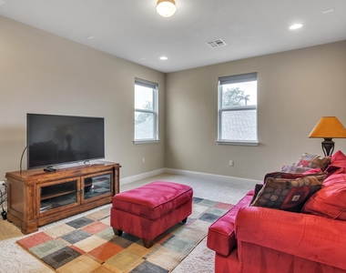 7100 Trissino Dr - Photo Thumbnail 20