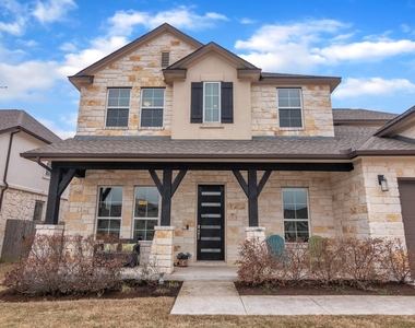 7100 Trissino Dr - Photo Thumbnail 1
