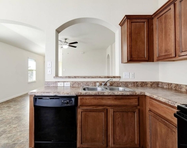 409 Teron Dr - Photo Thumbnail 6