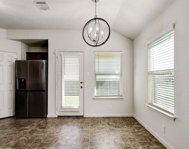 409 Teron Dr - Photo Thumbnail 4