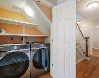 3103 Glenview Ave - Photo Thumbnail 16