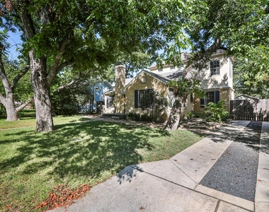 3103 Glenview Ave - Photo Thumbnail 1