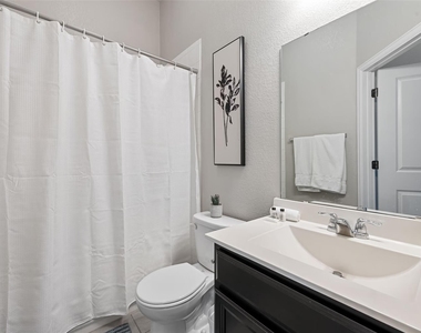 718 Bridgestone Way - Photo Thumbnail 20