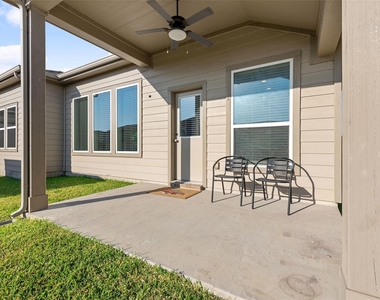 718 Bridgestone Way - Photo Thumbnail 22