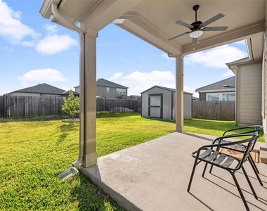 718 Bridgestone Way - Photo Thumbnail 1