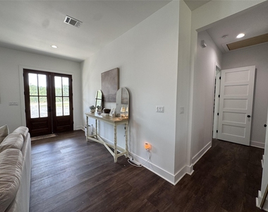 1353 Red Town Rd - Photo Thumbnail 1
