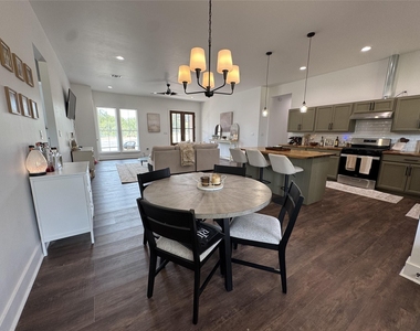 1353 Red Town Rd - Photo Thumbnail 4