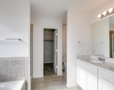 140 Joe Kidd Ln - Photo Thumbnail 17