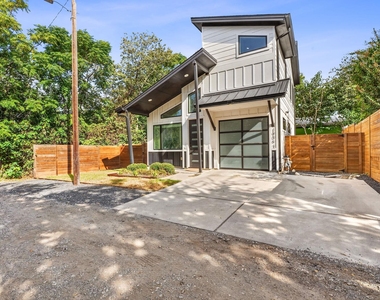 1906 Salina St - Photo Thumbnail 1