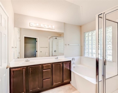 11308 Los Comancheros Rd - Photo Thumbnail 21