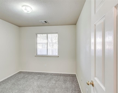 11308 Los Comancheros Rd - Photo Thumbnail 25