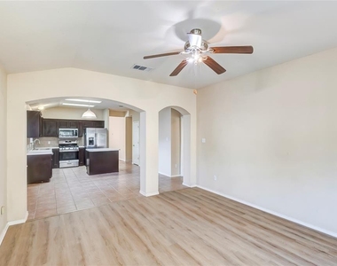 11308 Los Comancheros Rd - Photo Thumbnail 10
