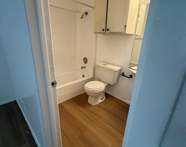 704 Osage Dr - Photo Thumbnail 9