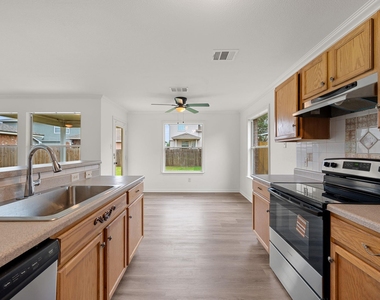 12808 James Madison St - Photo Thumbnail 10