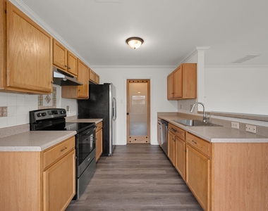 12808 James Madison St - Photo Thumbnail 7