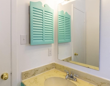5905 Cedardale Dr - Photo Thumbnail 17