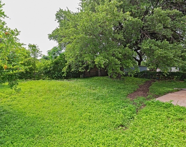 5905 Cedardale Dr - Photo Thumbnail 18