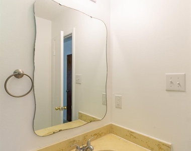 5905 Cedardale Dr - Photo Thumbnail 15