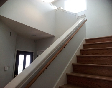 6010 Long Champ Ct - Photo Thumbnail 14
