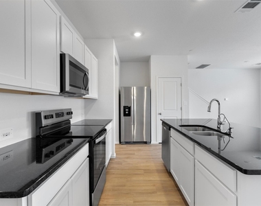 164 Cinnabar Lane Ln - Photo Thumbnail 3